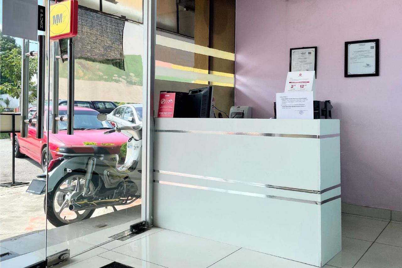 Oyo 90334 Mawlaya Hotel Bayan Lepas Exteriér fotografie